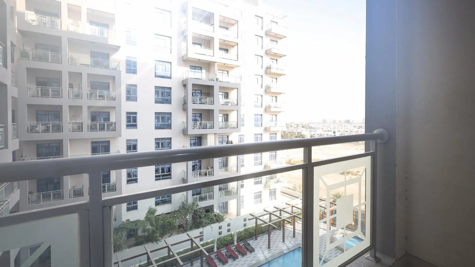 Elite Lux Holiday Homes - Serene 1Br Apartment Near Metro Al Furjan Dubai Verenigde Arabische Emiraten