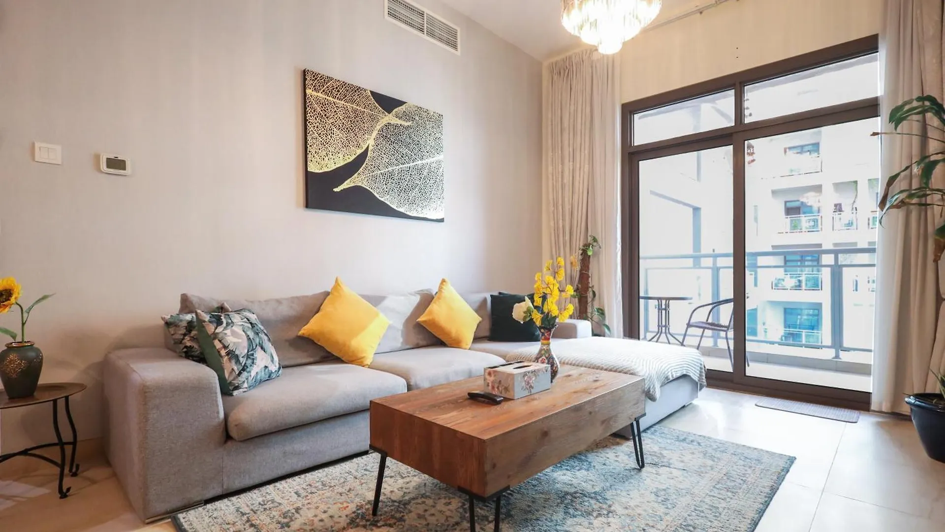 Elite Lux Holiday Homes - Serene 1Br Apartment Near Metro Al Furjan Dubai